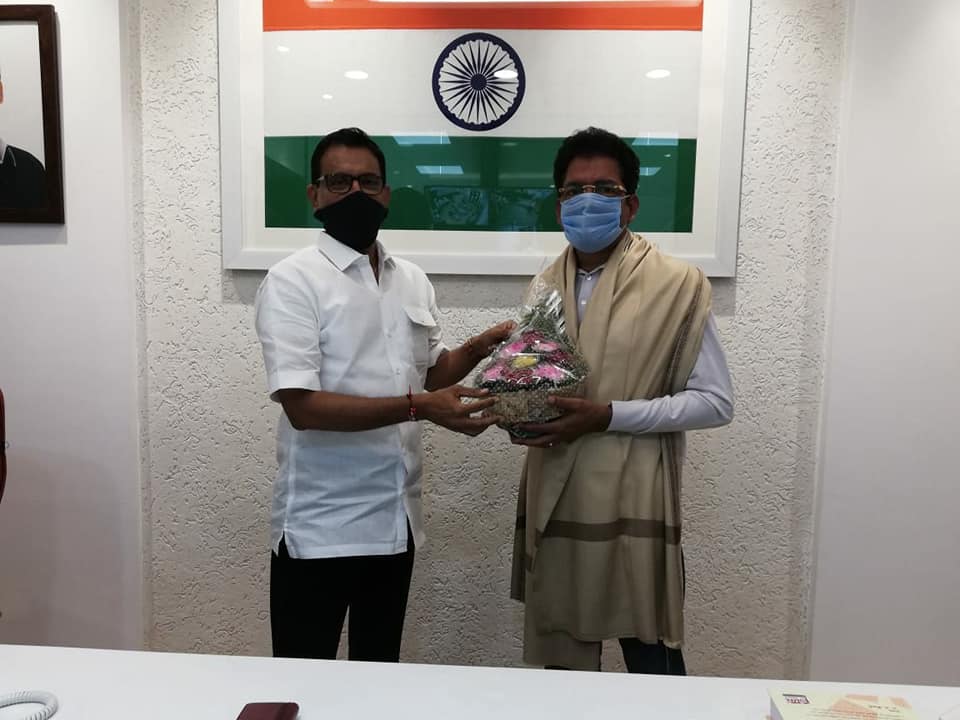 Managing Director of Krishnapatnam Port Mr.Sasidhar visited the Bhartiya Janata Party Borivali office for the first time today.