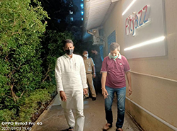 This evening, while taking a stroll around Shimpoli area, inspected the work being carried out in Civic Federation in Kastur Park area. BJP Post Holders and Karyakartas also accompanied the inspection.