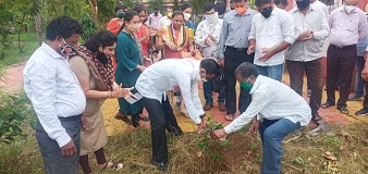 Attended a Tree Plantation Drive organised in ward no.18 at Dattaguru Sangharsha Ground opp. plot no.828, sector 8, charkop, and planted saplings along with Karyakartas.