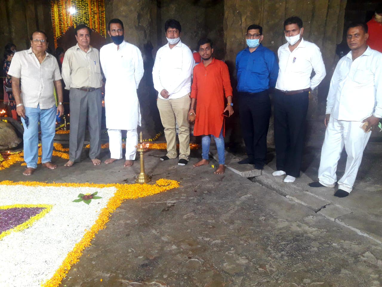 Attended the ??havya Deepotsav??program organized by Mandapeshwar Utsav Samiti on the auspicious occasion of Tripurari Pournima at Mandapeshwar Gufa Mandir.