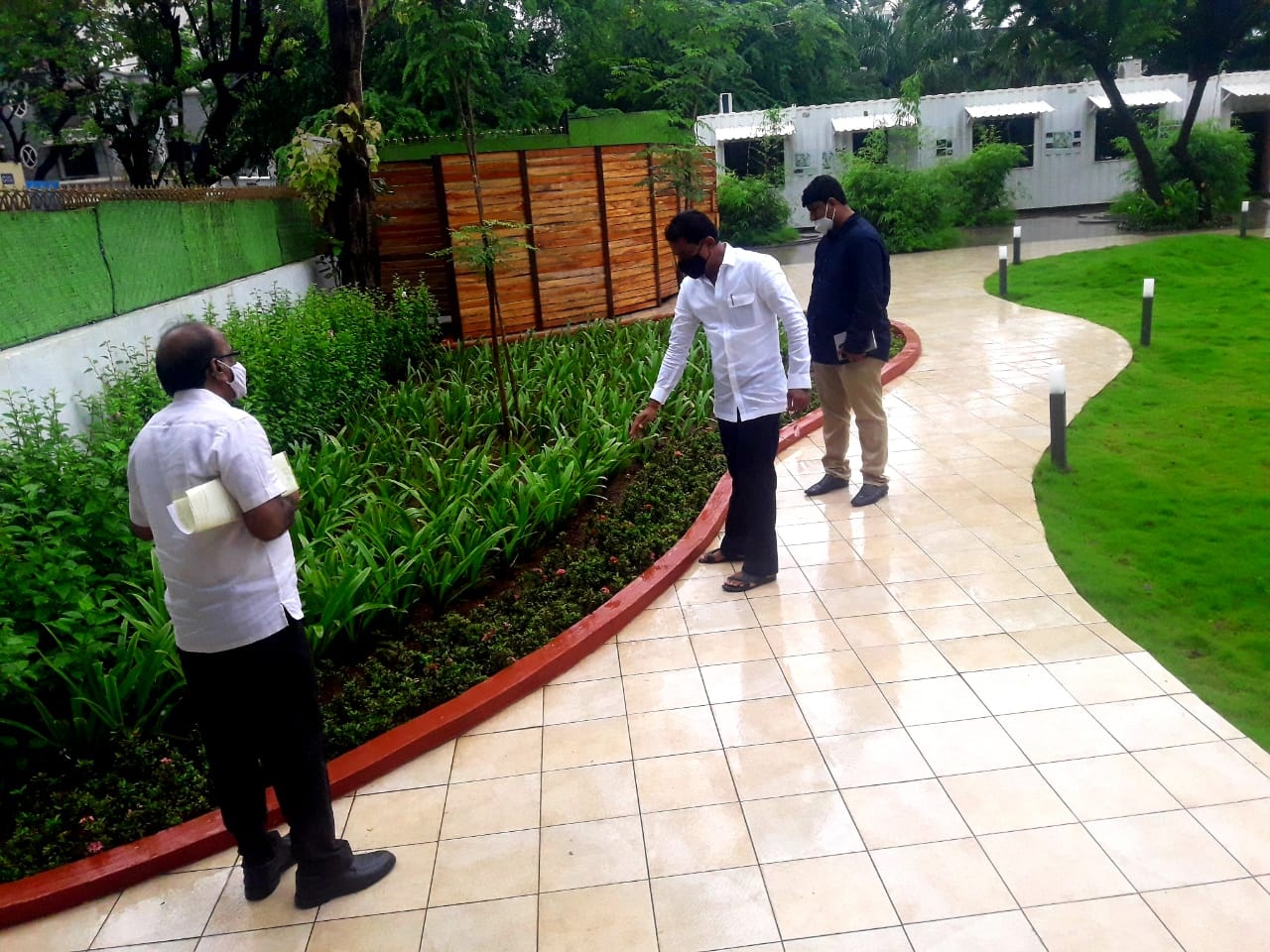 Inspected the ongoing work of Swami Vivekananda Library and Study Centre at New M.H.B Colony, Ward no.16, Borivali (W.) along with BJP Padadhikaris & Karyakartas!