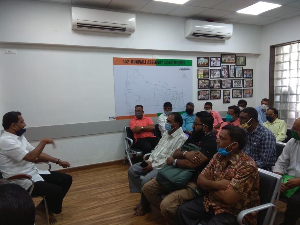 The Hotel and Resort Owners of Manori Village visited the BJP Public Relations Office to get some guidance on the Municipal Corporation related questions and to highlight their concerns regarding same!