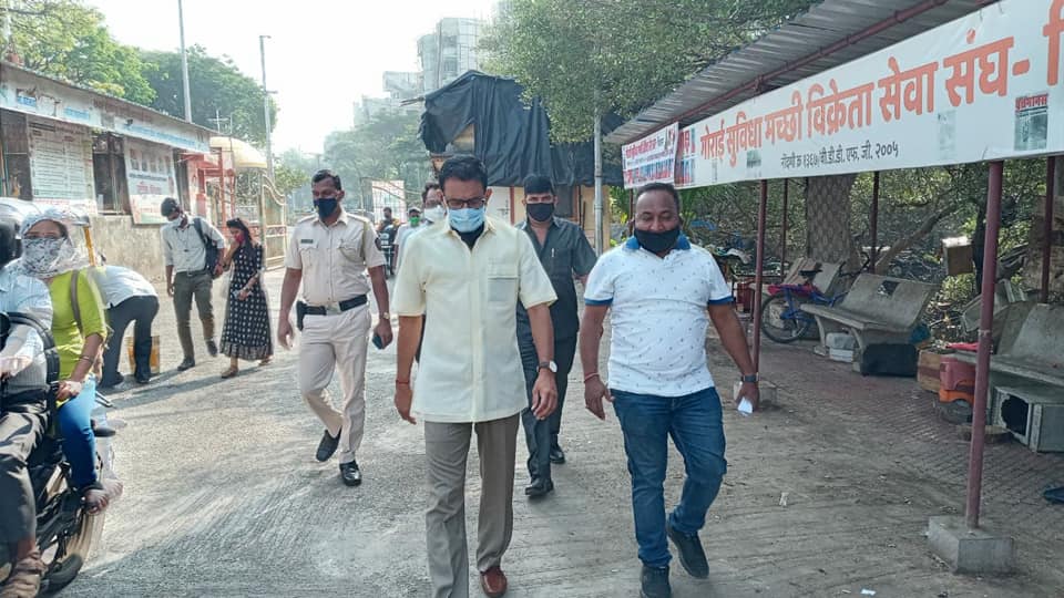 Visited Gorai along with BJP Karyakartas to interact with the citizens and inspect the developmental work.