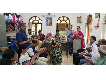 Shri. Sunil Rane interacted with the citizens of Ekta Bhoomi Complex, Rajendra Nagar ,Borivali East.