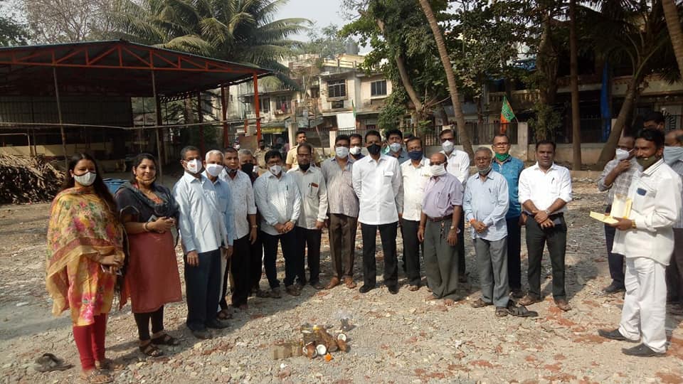 humi Pujan ceremony was organised for concreting work at Ganesh Mandir premises, sector no. 4 in Charkop, Borivali Constituency. The renovation is being done by using the MLA development fund.