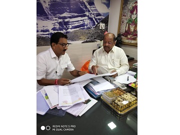 Shri. Sunil Rane began the day with discussing various issues of Borivali Vidhansabha with MP Shri. Gopal Shettyji at his Office