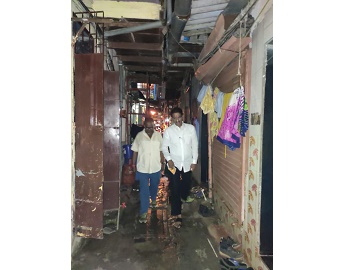 Shri. Sunil Rane visited Ward 17 and interacted with the citizens of the vicinity for the upliftment of the area