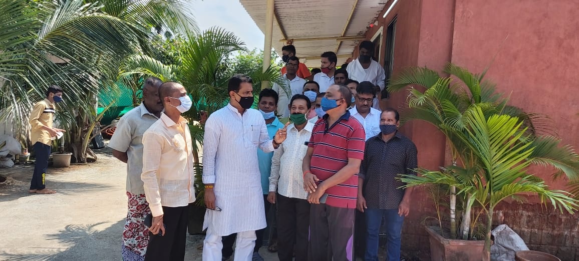 Interacted with the students of 'All Martial Arts Self Defence Federation' practicing martial arts & holding black belt during the Manori Tour at Borivali(W).