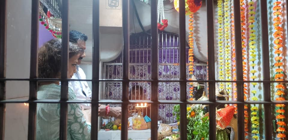 Shri. Sunil Rane took blessings of Vitthal Rukamani Mandir at Gorai 2 , Borivali West