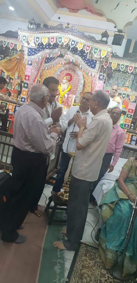 Shri. Sunil Rane took blessings at Saibaba Temple at Saibaba Nagar Borivali West