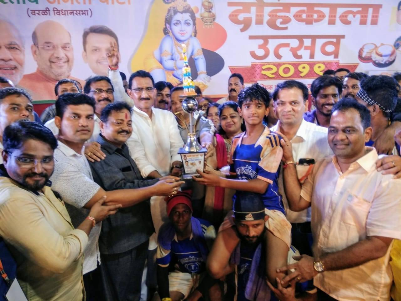 Paid our condolences to Shri. Arun Jaitleyji, BJP senior leader and former finance minister and downsized the Dahi Handi Festivities at Worli Naka, Mumbai
