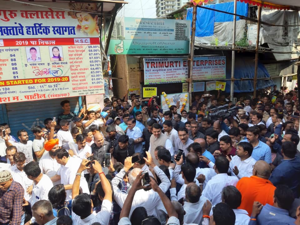 Shri. Sunil Rane attended the Clean Up Drive organised today in memory of Mahatma Gandhiji at Sion Koliwada