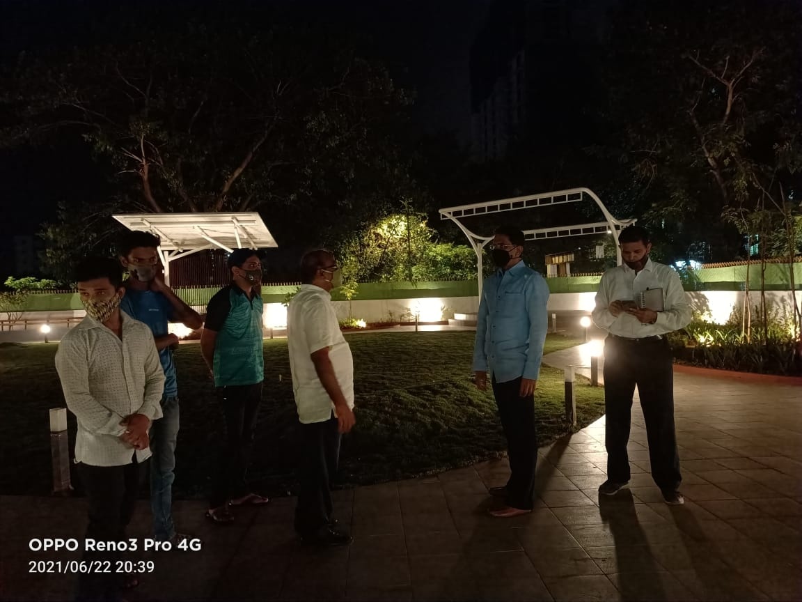 Inspected the ongoing work of Swami Vivekananda Library and Study Centre at New MHB Colony, Ward no.16, Borivali (W) that can soon be used for  reading in the garden with a variety of books for the youth as well as senior citizens. Students can also use t