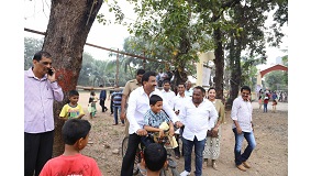 Shri. Sunil Rane on the occasion of the Birth Anniversary of Bharat Ratna Shri. Atal Bihari Vajpayee ji & on the occasion of Christmas , visited Holy Magi Church and Sacred Heart Church, Culvem Village, Gorai and distributed notebooks to students with Shi