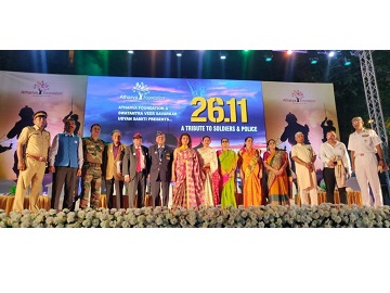 Glimpses from the 26/11 program which was held today. Proud to see that citizens came in large numbers to pay tribute to the martyrs of the #MumbaiTerrorAttack.
