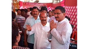 Shri. Sunil Rane attended the Birthday Celebrations of Mr. Prashant Pujari, President of Om Prakash Pratishthan. Also distributed certificates to blood donors present during the blood donation drive.