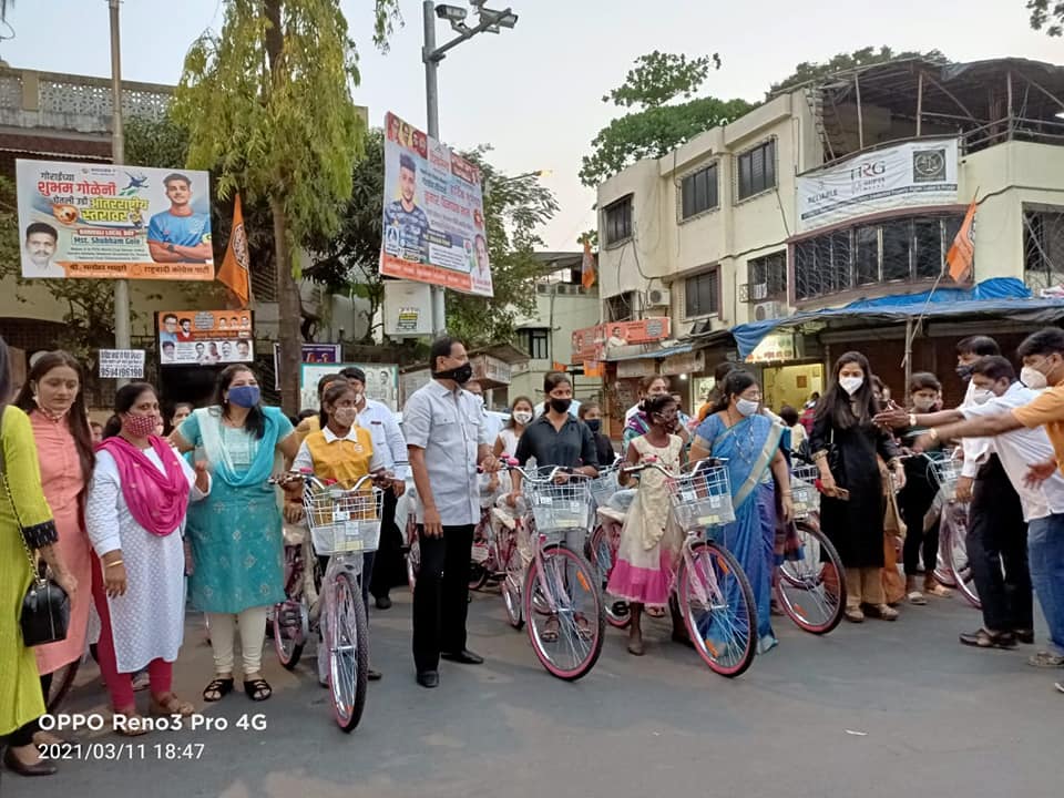 Today, Atharva Foundation distributed bicycles to girls in Borivali under the initiative 'Beti Bachao Beti Padao'.