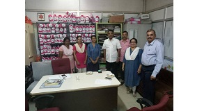 Shri. Sunil Rane started the morning by Visiting 'Mahila Aadhar Bhavan' and interacted with the women associated to the kendra.