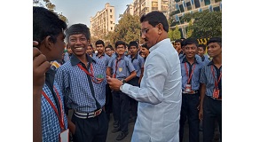 Shri. Sunil Rane on the occasion of the 71st Republic Day, hoisted the flag at Shyamaprasad Mukherjee Chowk, Kora Kendra, Borivali along with MP Shri Gopal Shetty Ji and the students of Our Lady of Remedy High School.