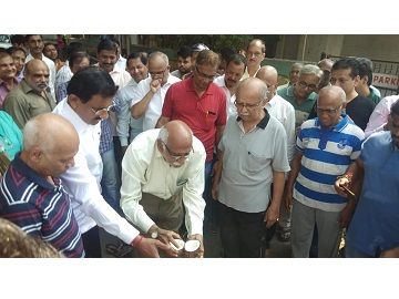 Desai Sheth lane, Sai Baba Nagar performed land pooja and started interacting with attendees to start development work.