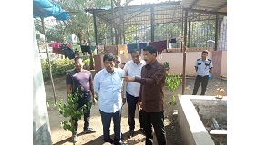 Shri. Sunil Rane morning visit to Chacha Nehru Udyan in Ward no. 17 of Borivali with assistant Engineer to supervise the construction of lavatories for senior citizens by the BMC.