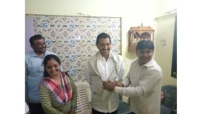 Shri. Sunil Rane stopped by the residence of our karyakarta of Ward no. 14, Sunil Kadam last night and interacted with his son who plays the tabla with incredible ease!