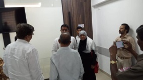 Shri. Sunil Rane during the busy schedule, went to the BJP Office in Borivali and solved the issues of the citizens of the Borivali Constituency. Also, interacted with some citizens of Mira Road, who visited the office.