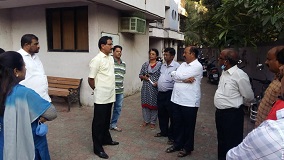 Shri. Sunil Rane visited Pancham Society located in Vazira Naka, to understand the issues of the citizens.