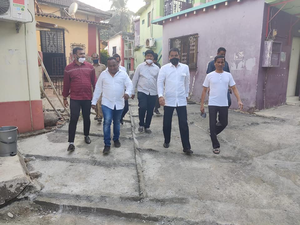Inspected the ongoing construction work of a road in Kulvem in Manori Village along with BJP Karyakartas.