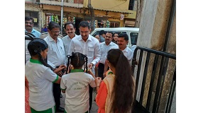 As the board exams of SSC students are approaching, Shri. Sunil Rane visited Priyadarshini Vidyamandir & Night College, at Charkop Sector 7, Kandivali West, to distribute 
