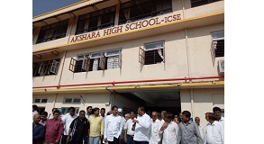 Shri. Sunil Rane visited Akshara School with an officer of MHADA to discuss with the School Management about the availability of the school ground for local residents.
