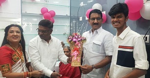 Shri. Sunil Rane inaugurated an electronic shop named 