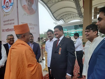 Shri. Sunil Rane attending Pramukh Swami Maharaj 98th Janma Jayanti Mahotsav 2019 at DY Patil Stadium.