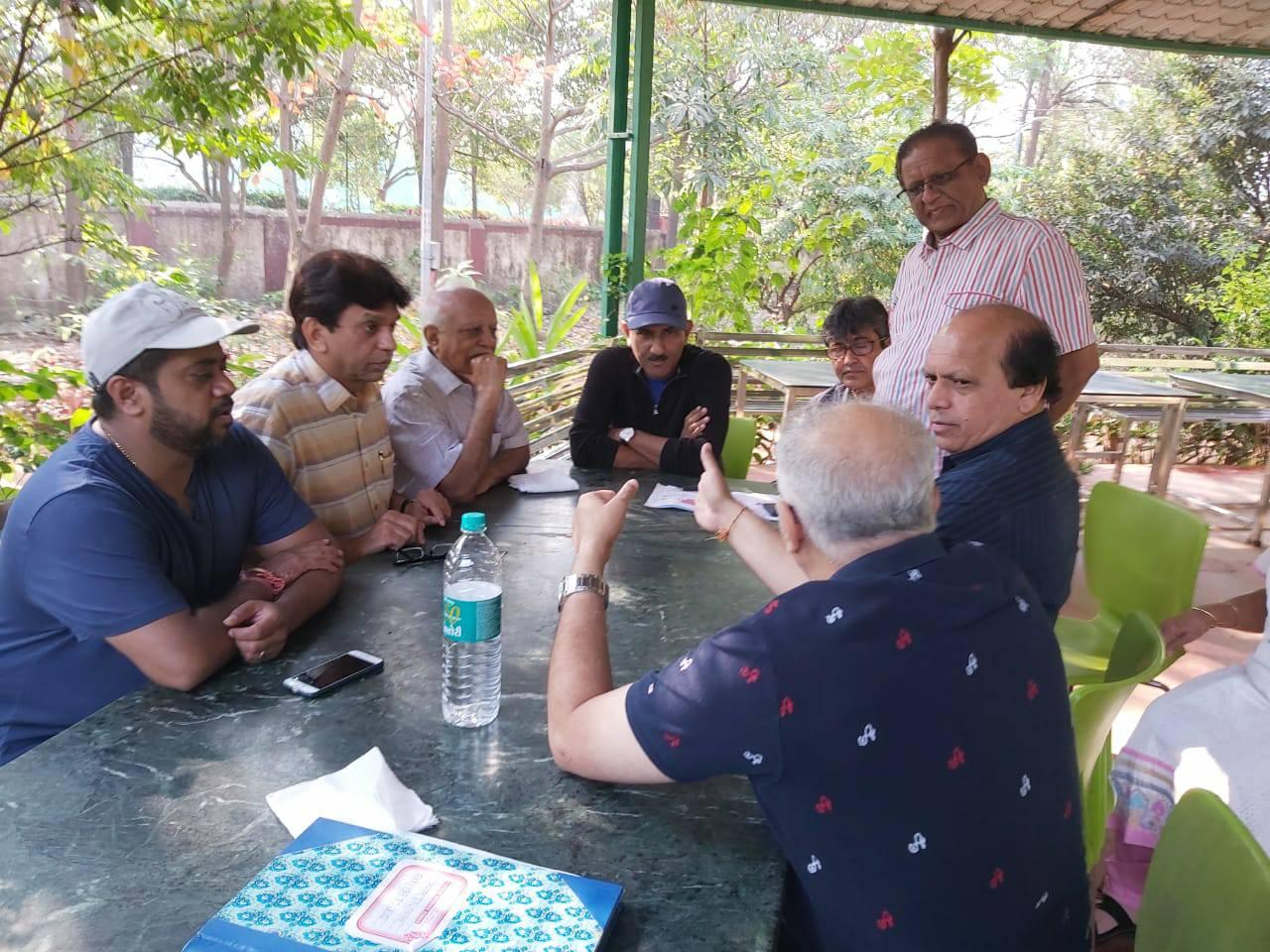 Shri Sunil Rane started the morning by interacting with the Trustee of Borivali Sanskruti Kendra, at Van Vihar.