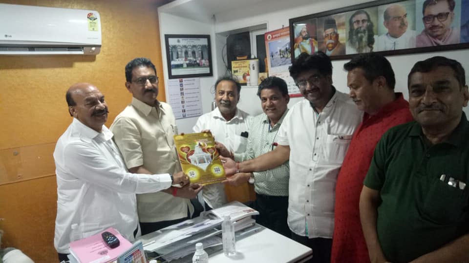Shri Sunil Rane was glad to be invited by the officials of Jain Derasar, located at Carter Road 4, for their upcoming function.