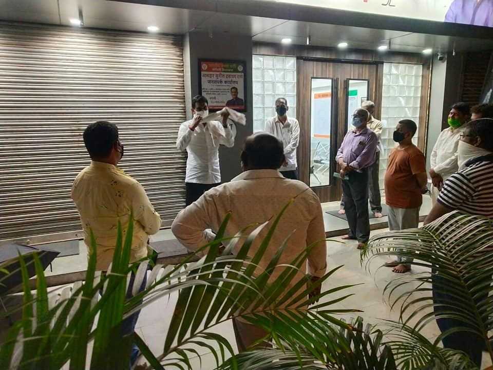 Shri Sunil Rane after attending the meeting at Raj Bhavan, today conducted a meeting of BJP Borivali Karyakartas and discussed the upcoming Bhumi Pujan of Shree Ram Mandir, one year of repealing of Section 370 and 35A on 5th August, the preparation of upc