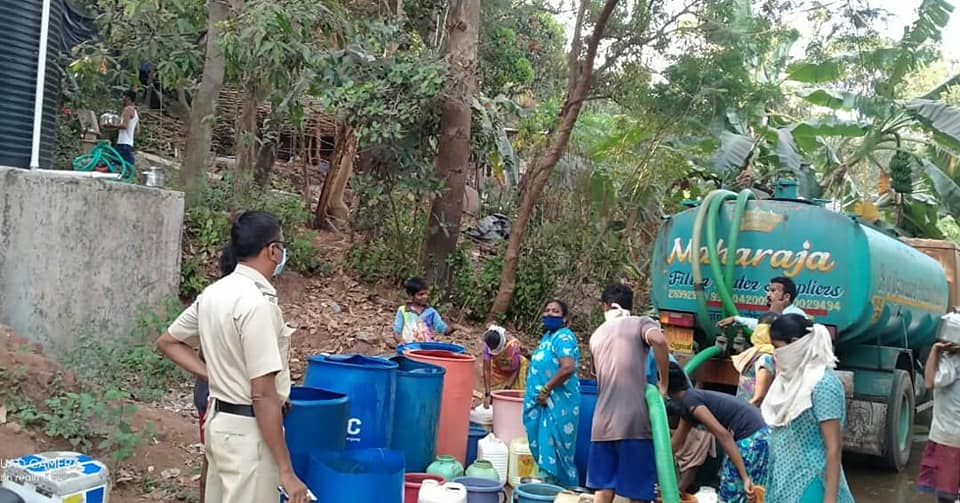 The residents of Manori, across Gorai Creek, were facing issues regarding the supply of water. Thus, sending RO purified water tankers to them, since the past 3 days.