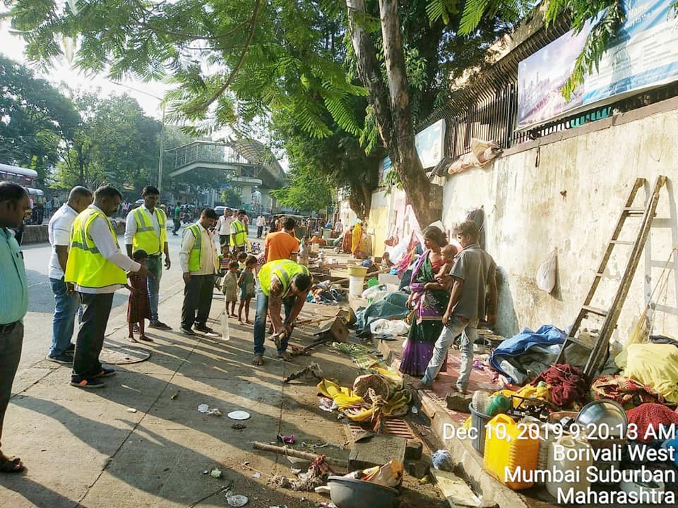 As instructed, the illegal settlements and encroachments on the footpath were taken down by the MCGM on the SV Road, Borivali